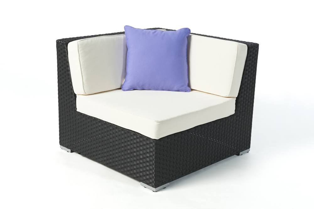 Rattan Lounge: Zierkissen violett