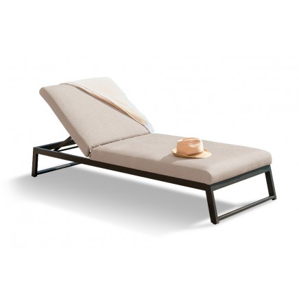 Bently Liegestuhl Sunbrella Fabric