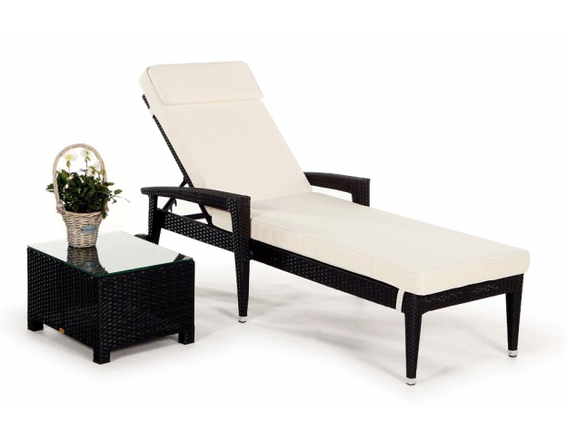 Beistelltisch für Florentina Rattan Liege