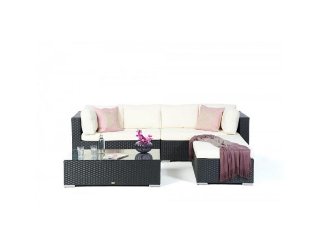 Rattan Lounge Padova mit Deko