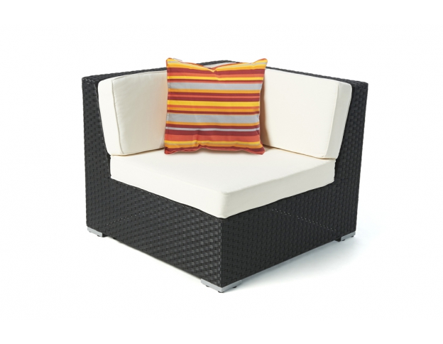Rattanmöbel: Zierkissen The orange stripes