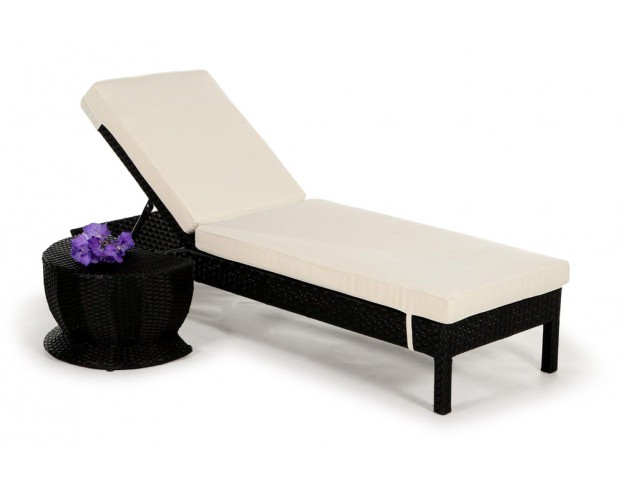 Rattan Liegestuhl Verona mit Beistellhocker black