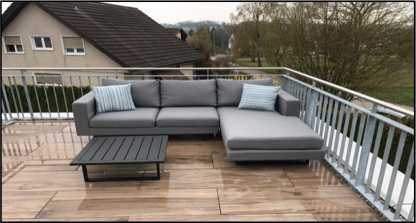 Outdoor Lounge